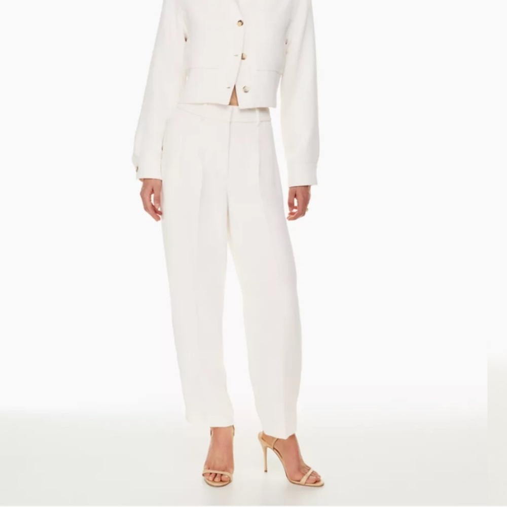 Aritzia Wilfred Carrot Pants Size 4